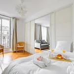 Stylish Luxury Suite - Hyper Centre Paris